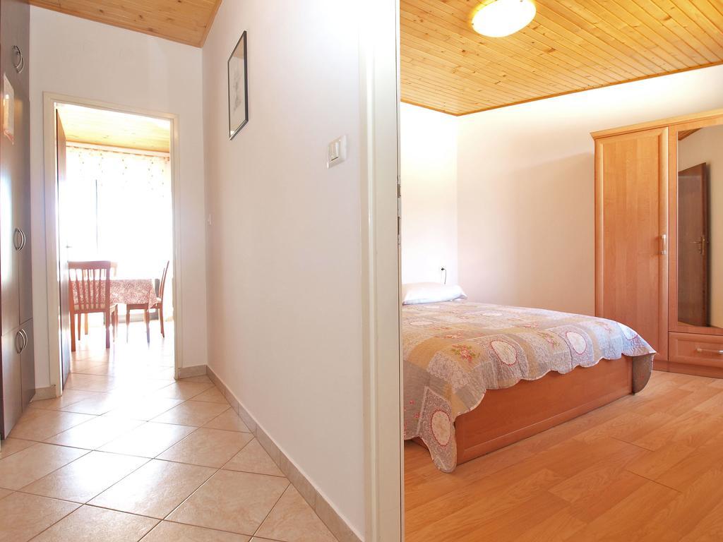 House Sandra 1430 Peresiji Luaran gambar