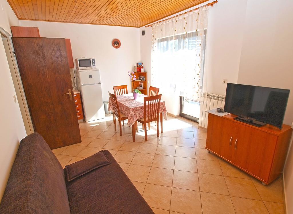 House Sandra 1430 Peresiji Luaran gambar
