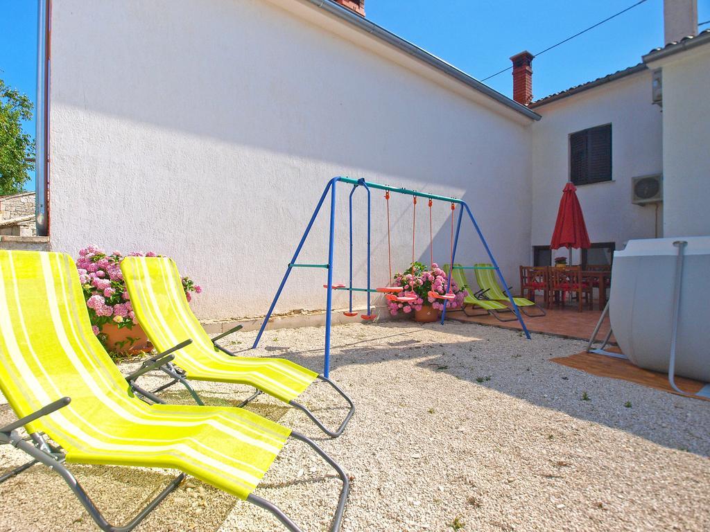 House Sandra 1430 Peresiji Luaran gambar