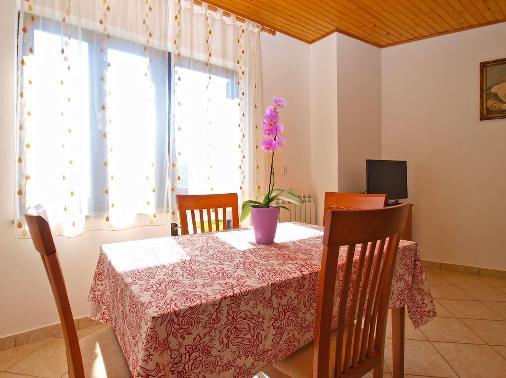 House Sandra 1430 Peresiji Luaran gambar