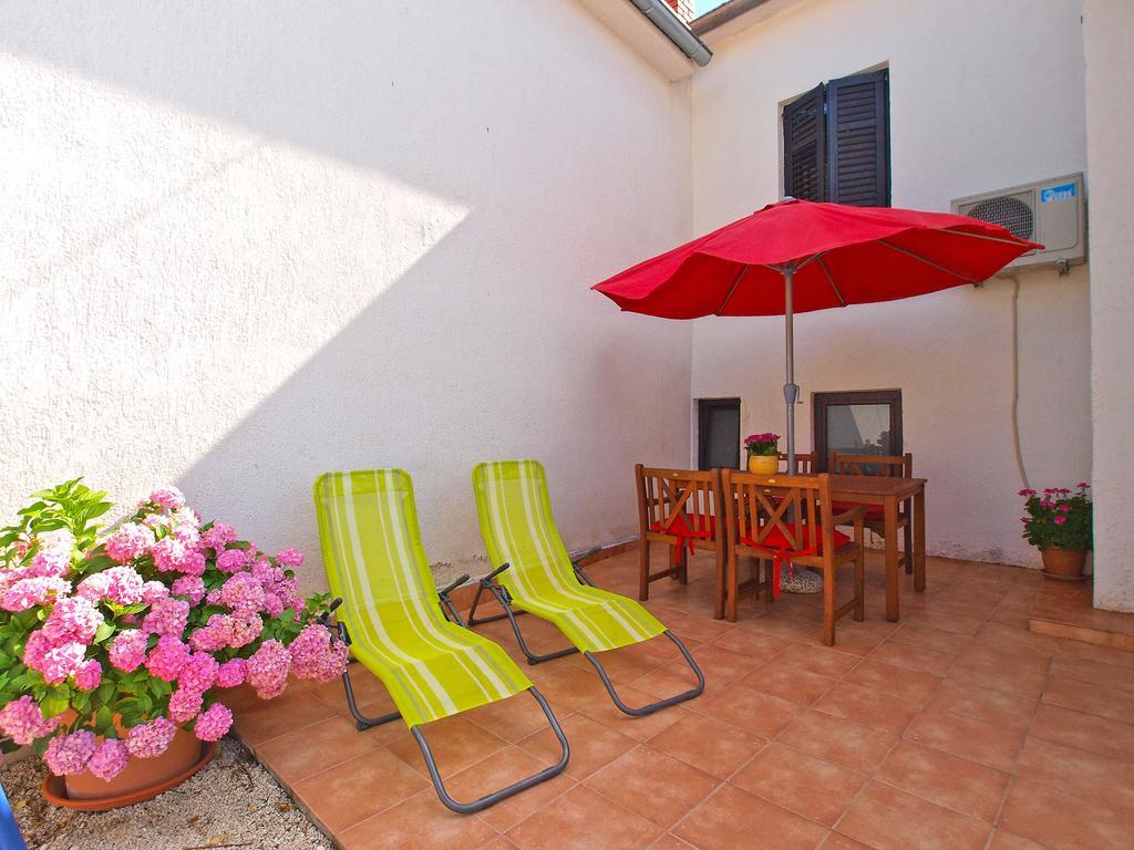 House Sandra 1430 Peresiji Luaran gambar