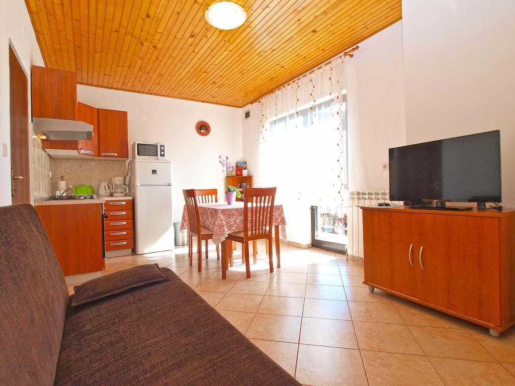House Sandra 1430 Peresiji Luaran gambar